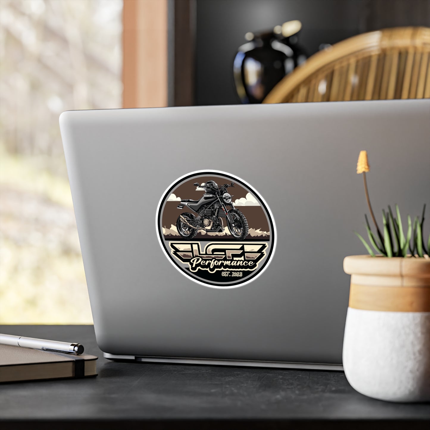 LCF Svartpilen 401 Circle Logo Sticker